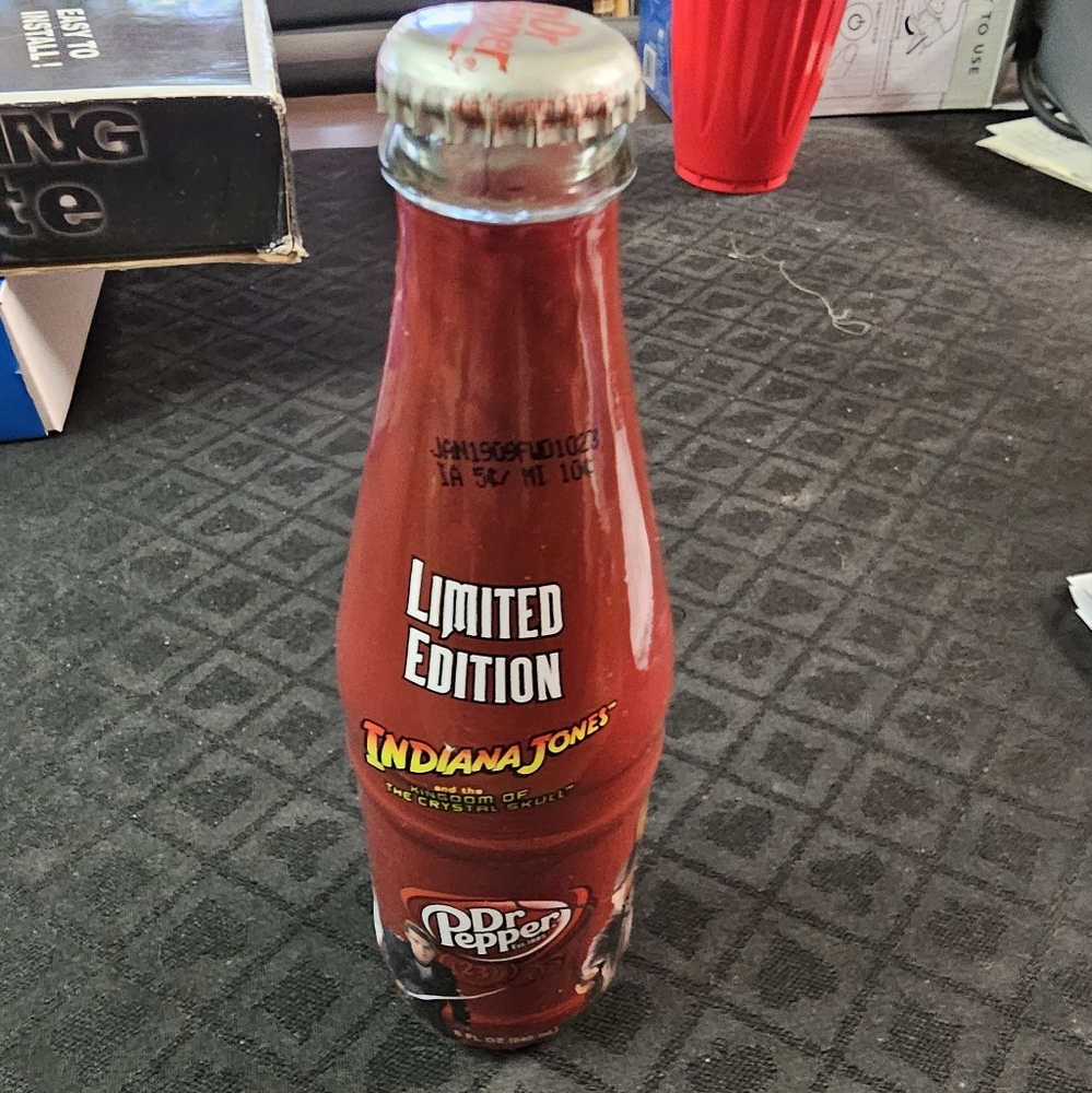 Dr. Pepper/Indiana Jones Collector Glass Bottle